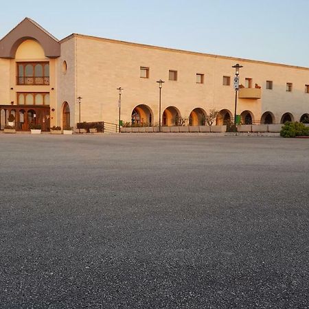 Casa Per Ferie Benedetto XIII Otel Gravina in Puglia Dış mekan fotoğraf